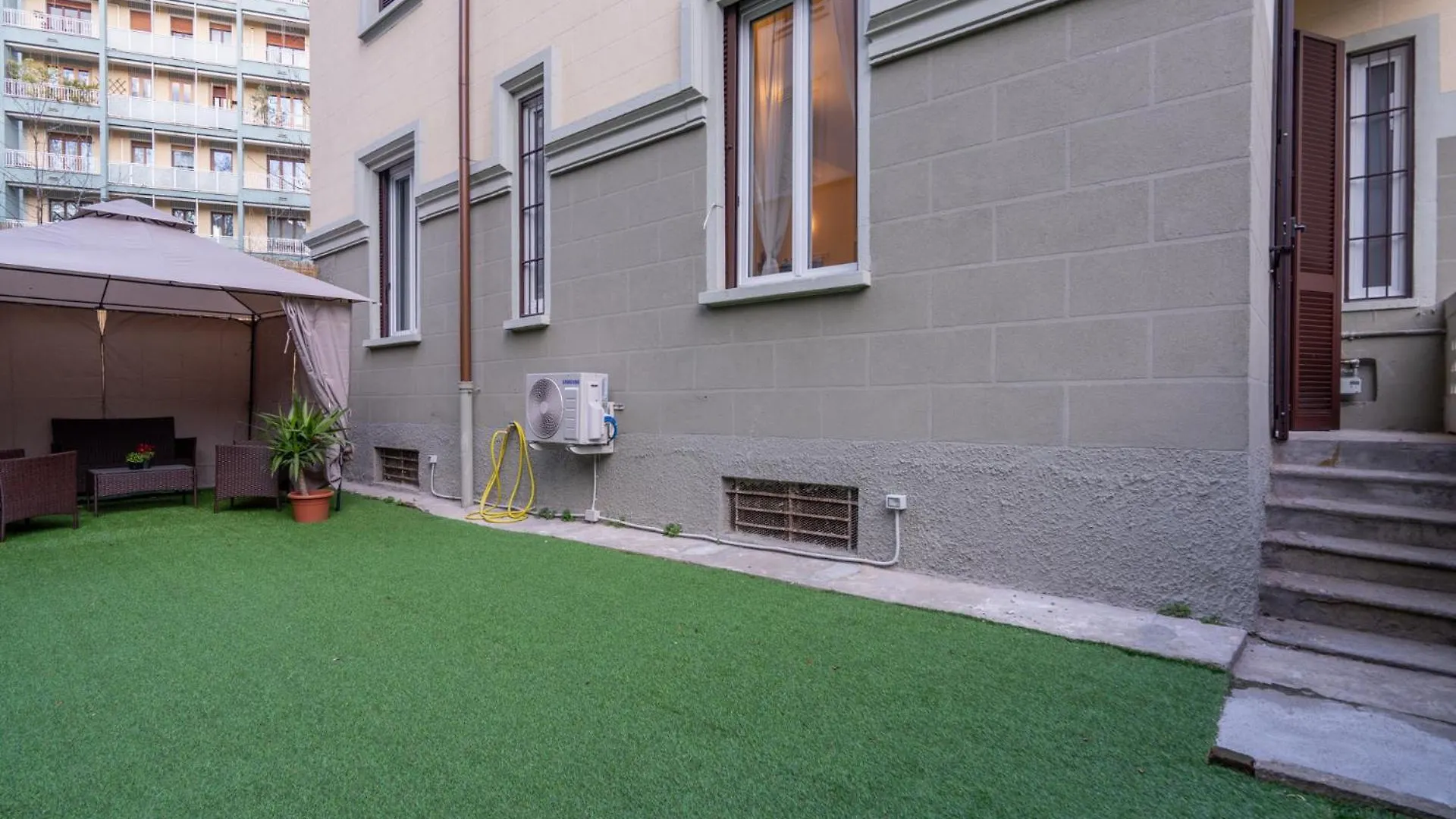 Pascoli Garden Apartment Citta Studi Милан 0*,